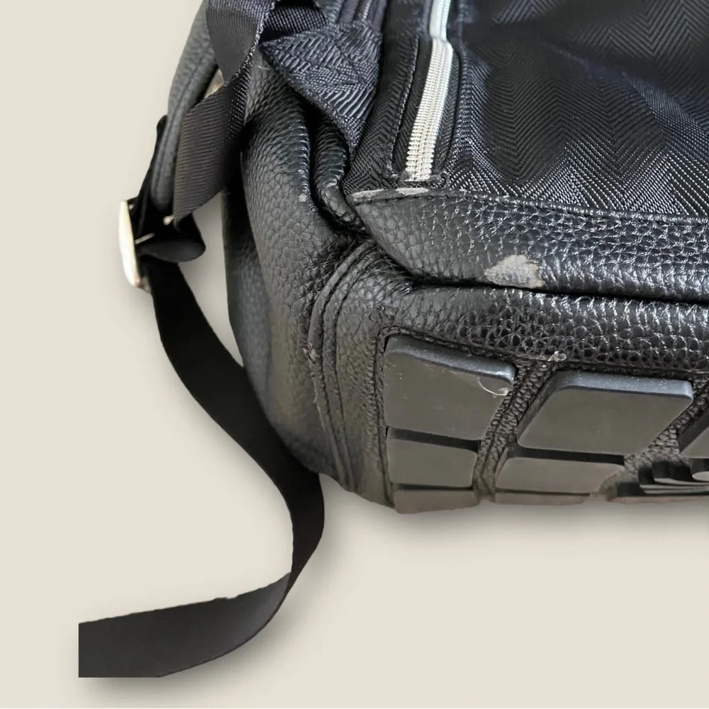 Itzy Ritzy Leather‎ Large Diaper Backpack Bag Travel Black 15